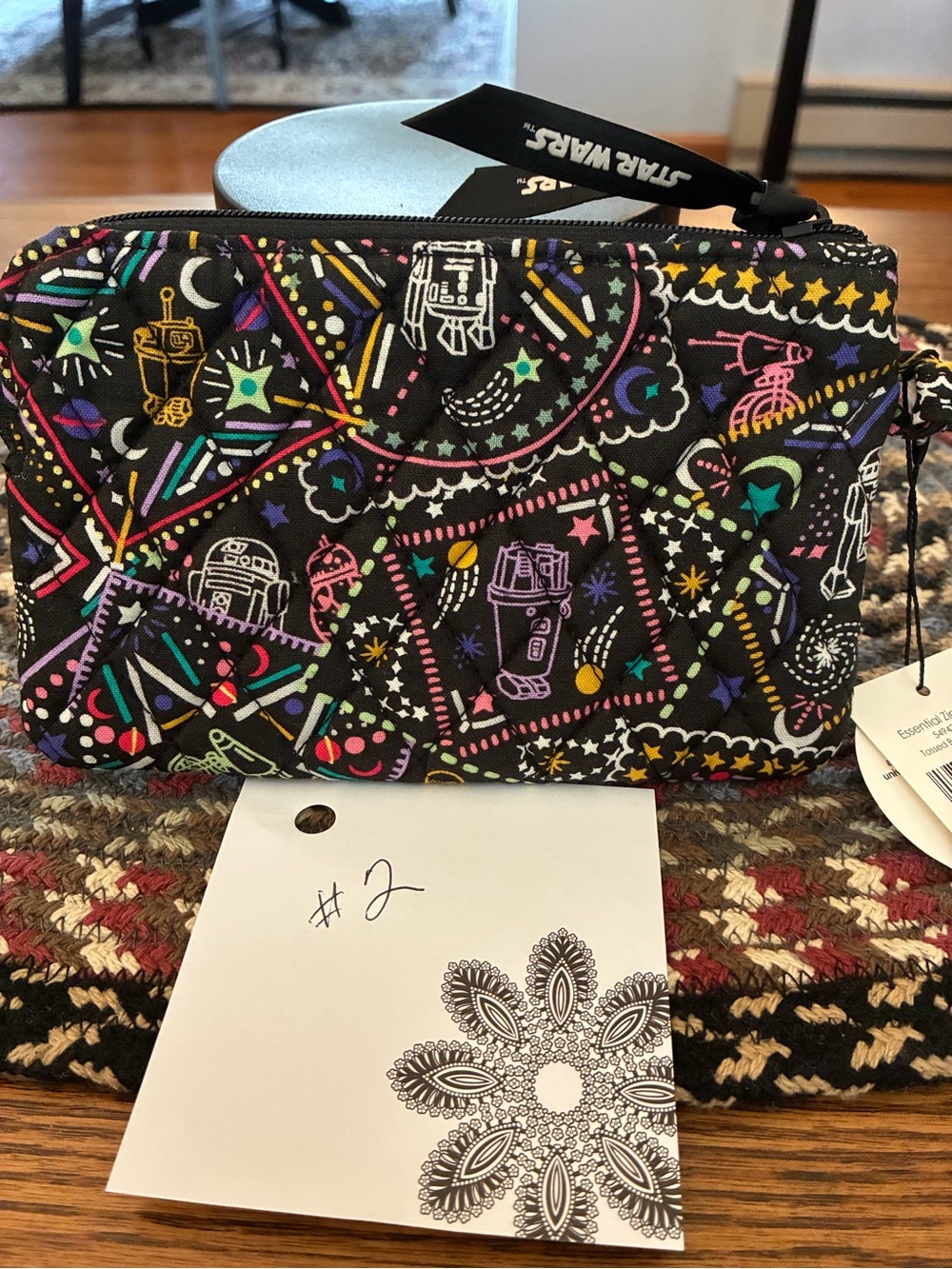 Vera Bradley Star Wars Droids Essential Zip Wristlet wallet actual NWT - Picture 2 of 4